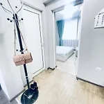 By The Sea - With Free Parking Apartament Varna