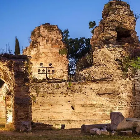 By The Sea - With Free Parking Apartment Warna