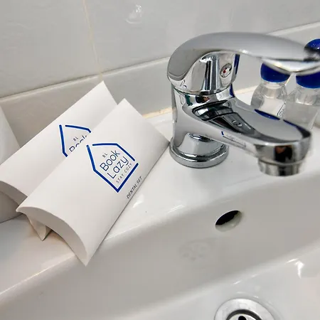 By The Sea - With Free Parking